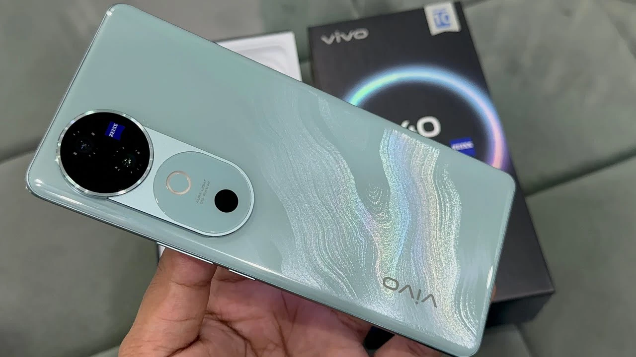 Vivo V40 5G mobile